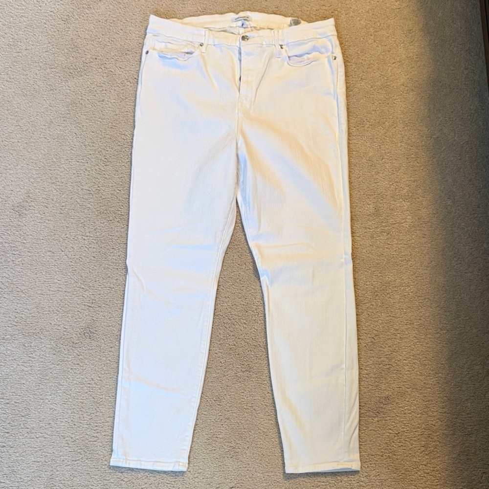 Good American Cream Skinny Jeans